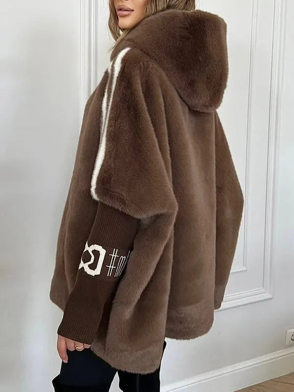 Camila - Chaqueta de pelo con capucha