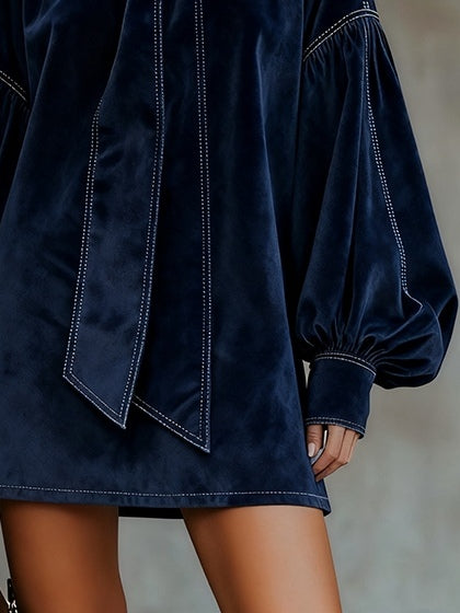 Trinidad - Vestido mini de terciopelo con lazada